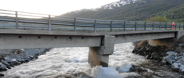 Midlertidig bru skal holde E6 åpen